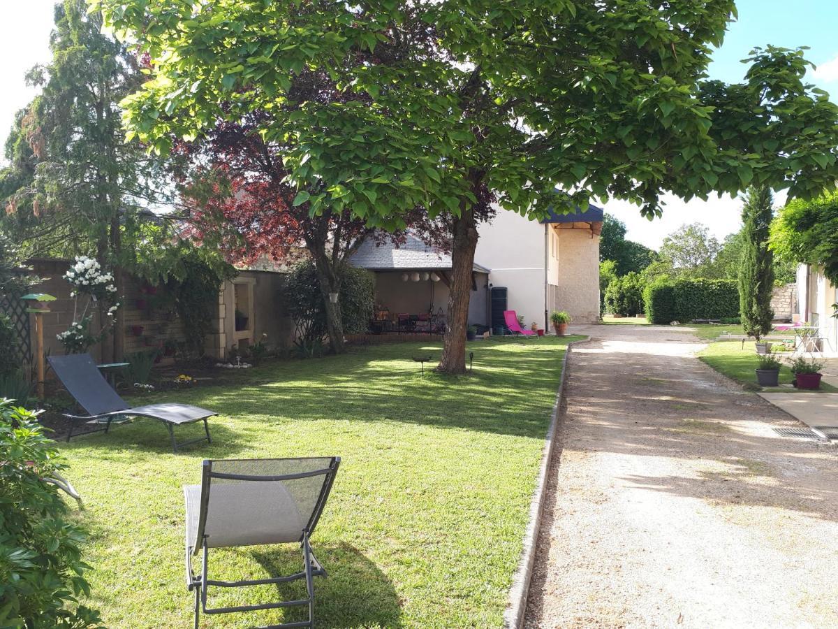 Gite Amanala Poitou Saint-Genest-d'Ambiere Exterior photo